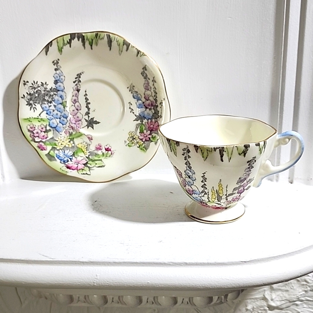 Foley Foxglove Bone China Footed Tea Cup, 2182, Made in England